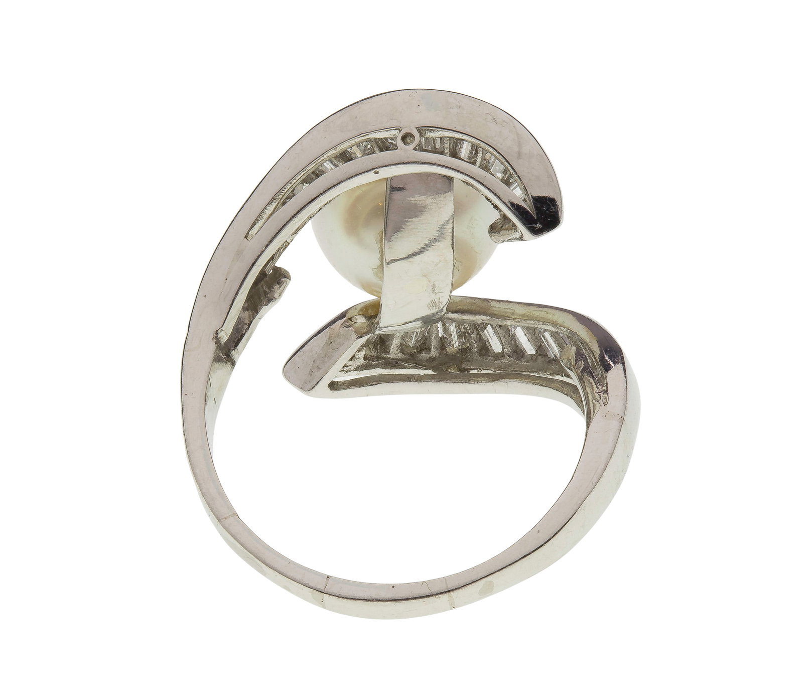 Platinum, Pearl and Diamond Ring - 2