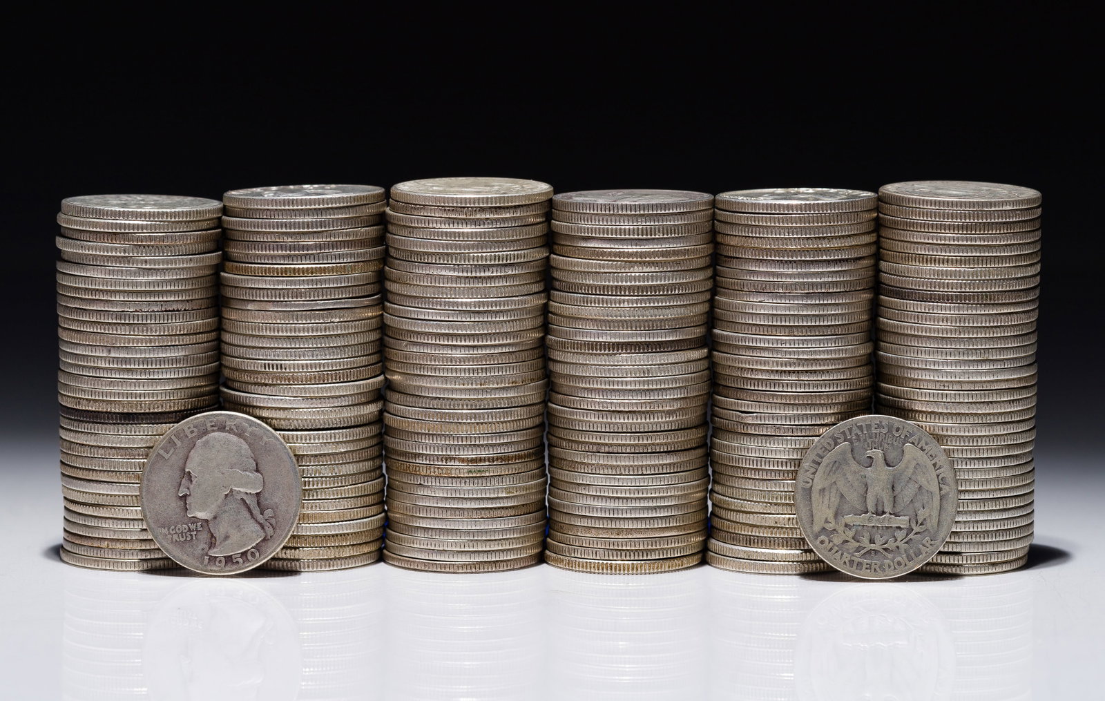 Washington Silver Quarters 25c: Washington Silver Quarters 25c (500) coins including mixed dates and mints Property from: a Private Collector, Chicago (Rogers Park), Illinois Category: Quarters > Washington Quarter Estimated Sale