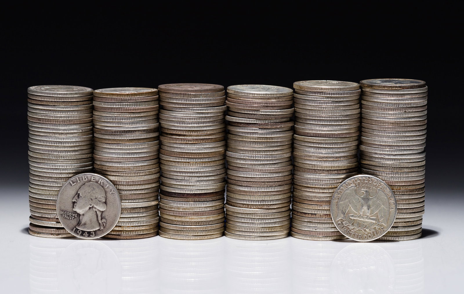 Washington Silver Quarters 25c: Washington Silver Quarters 25c (500) coins including mixed dates and mints Property from: a Private Collector, Chicago (Rogers Park), Illinois Category: Quarters > Washington Quarter Estimated Sale