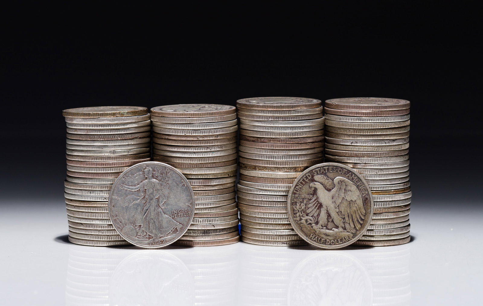 Walking Liberty Half Dollars 50c: Walking Liberty Half Dollars 50c (100) coins including mixed dates and mints Property from: a Private Collector, Chicago (Rogers Park), Illinois Category: Half Dollars > Walking Liberty Half Dollar