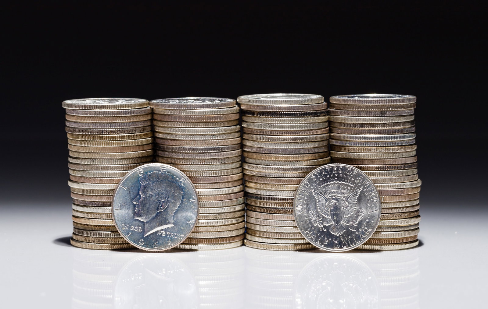 1964 Kennedy Half Dollars 50c: 1964 Kennedy Half Dollars 50c (100) coins including mixed mints Property from: a Private Collector, Chicago (Rogers Park), Illinois Category: Half Dollars > Kennedy Half Dollar Estimated Sale Time: