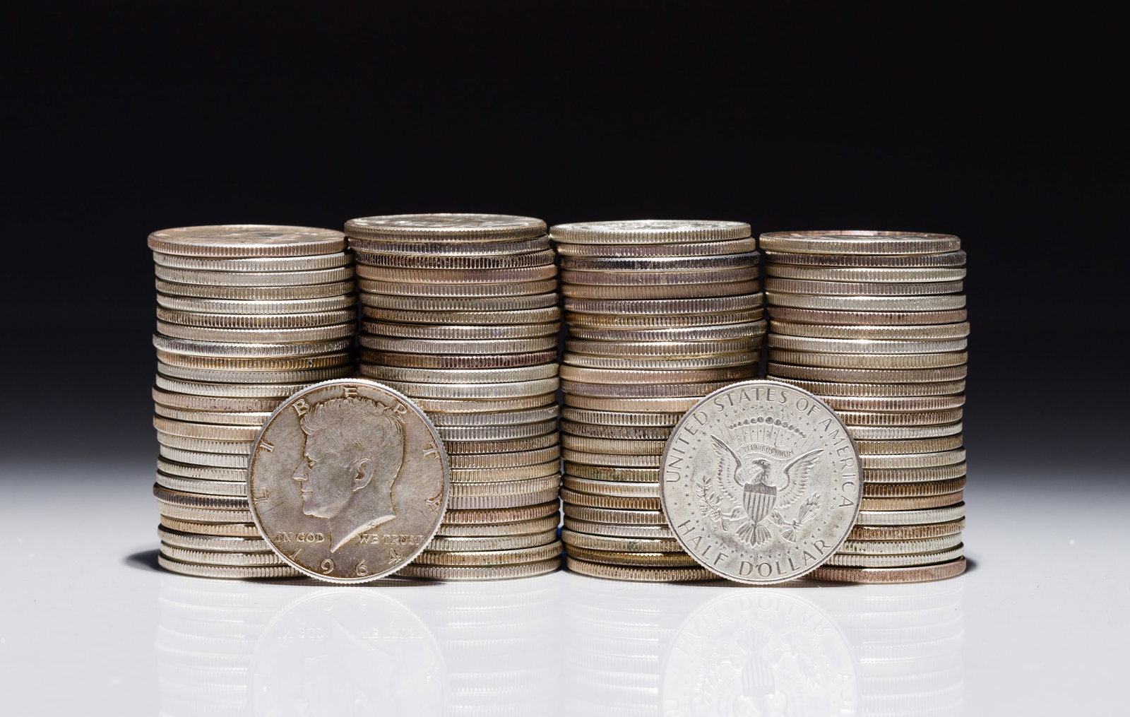 1964 Kennedy Half Dollars 50c: 1964 Kennedy Half Dollars 50c (100) coins including mixed mints Property from: a Private Collector, Chicago (Rogers Park), Illinois Category: Half Dollars > Kennedy Half Dollar Estimated Sale Time:
