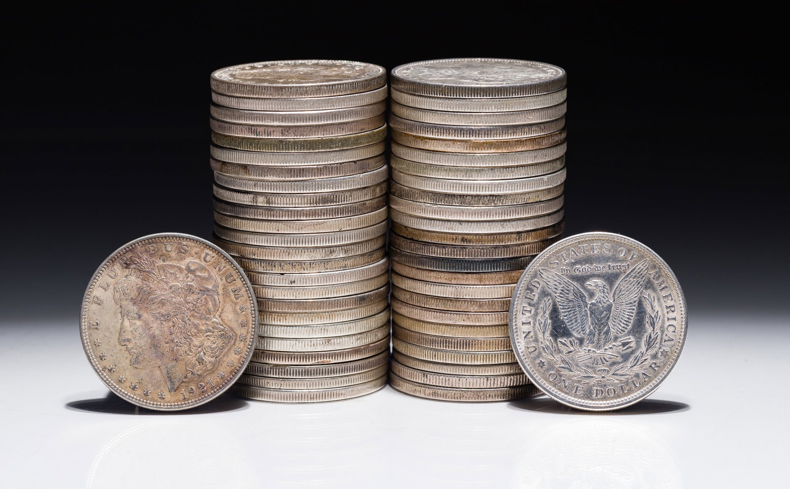 1921 Morgan Dollars $1: 1921 Morgan Dollars $1 (50) coins Property from: a Private Collector, Chicago (Rogers Park), Illinois Category: Dollars > Morgan Dollar Estimated Sale Time: 10:37 am CST Shipping Status: Shipping