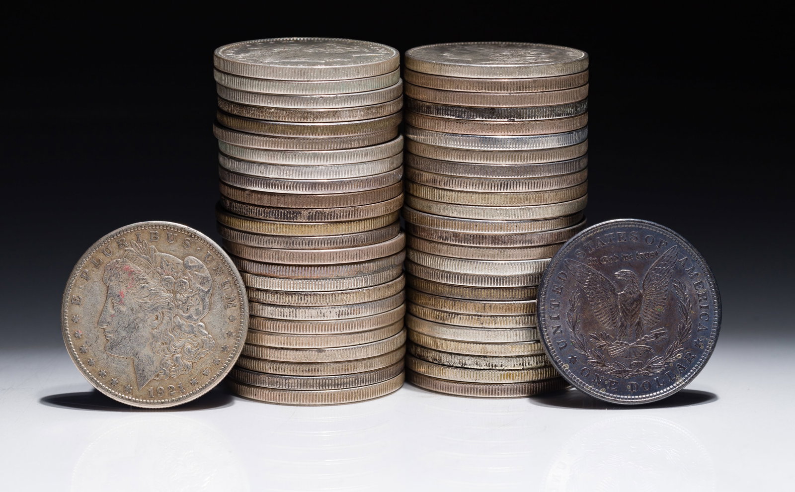 1921 Morgan Dollars $1: 1921 Morgan Dollars $1 (50) coins Property from: a Private Collector, Chicago (Rogers Park), Illinois Category: Dollars > Morgan Dollar Estimated Sale Time: 10:39 am CST Shipping Status: Shipping