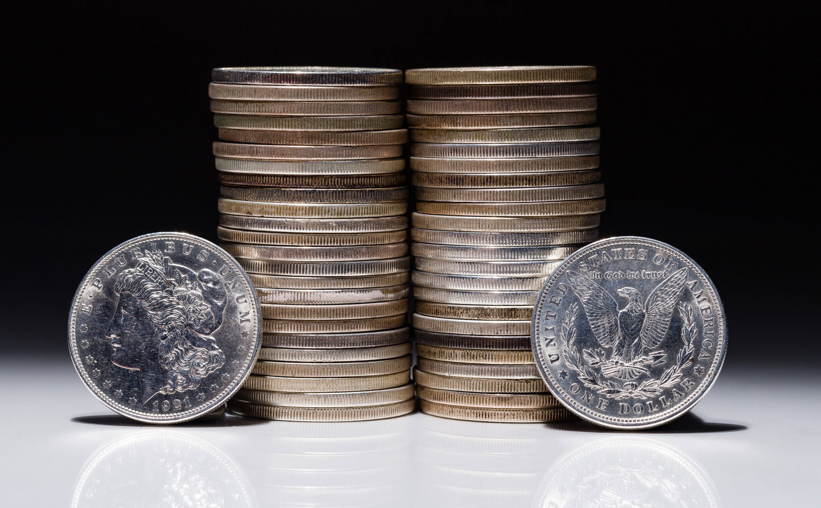 1921 Morgan Dollars $1: 1921 Morgan Dollars $1 (50) coins Property from: a Private Collector, Chicago (Rogers Park), Illinois Category: Dollars > Morgan Dollar Estimated Sale Time: 10:41 am CST Shipping Status: Shipping