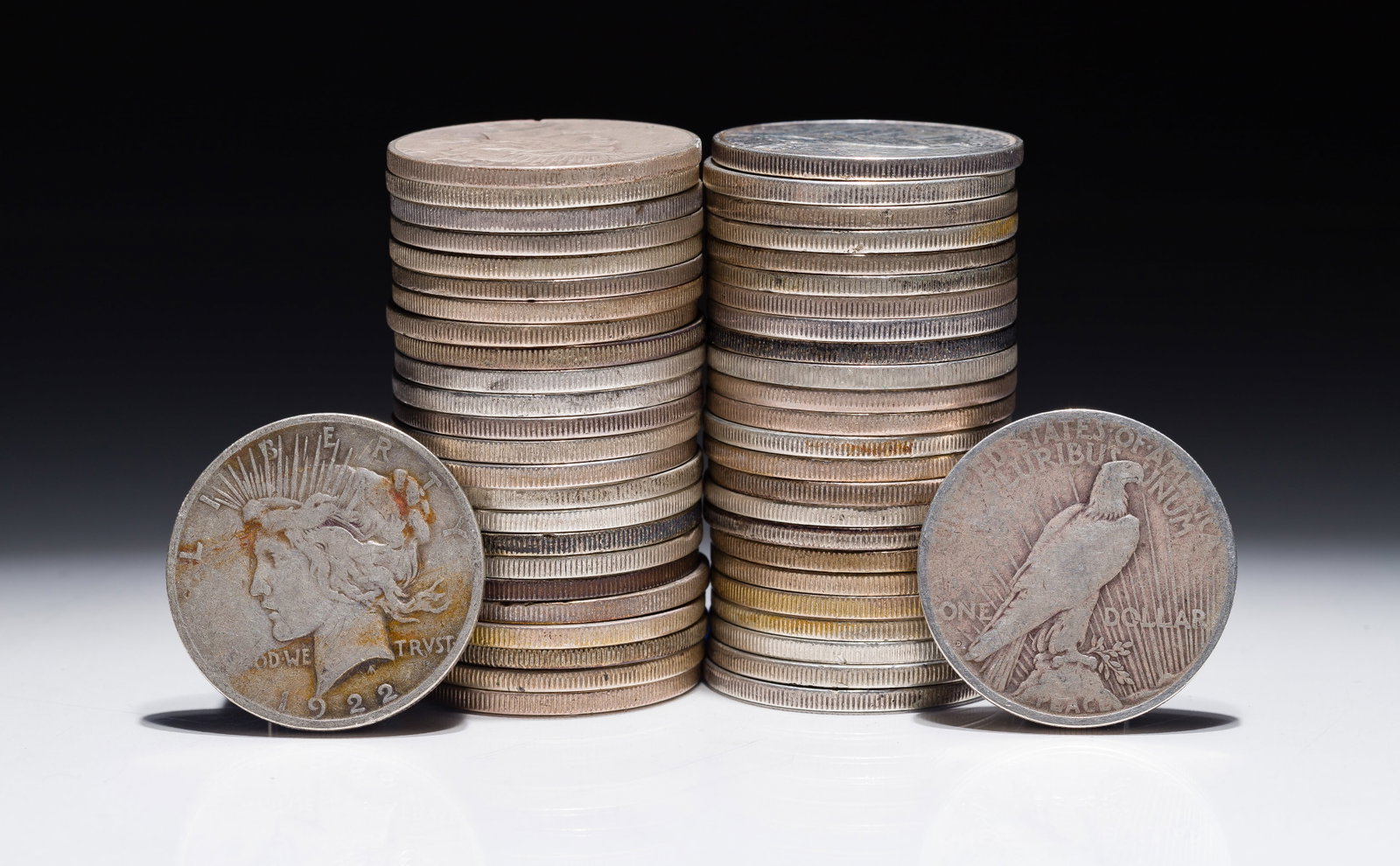 1922-D Peace Dollars $1: 1922-D Peace Dollars $1 (50) coins Property from: a Private Collector, Chicago (Rogers Park), Illinois Category: Dollars > Peace Dollar Estimated Sale Time: 11:03 am CST Shipping Status: