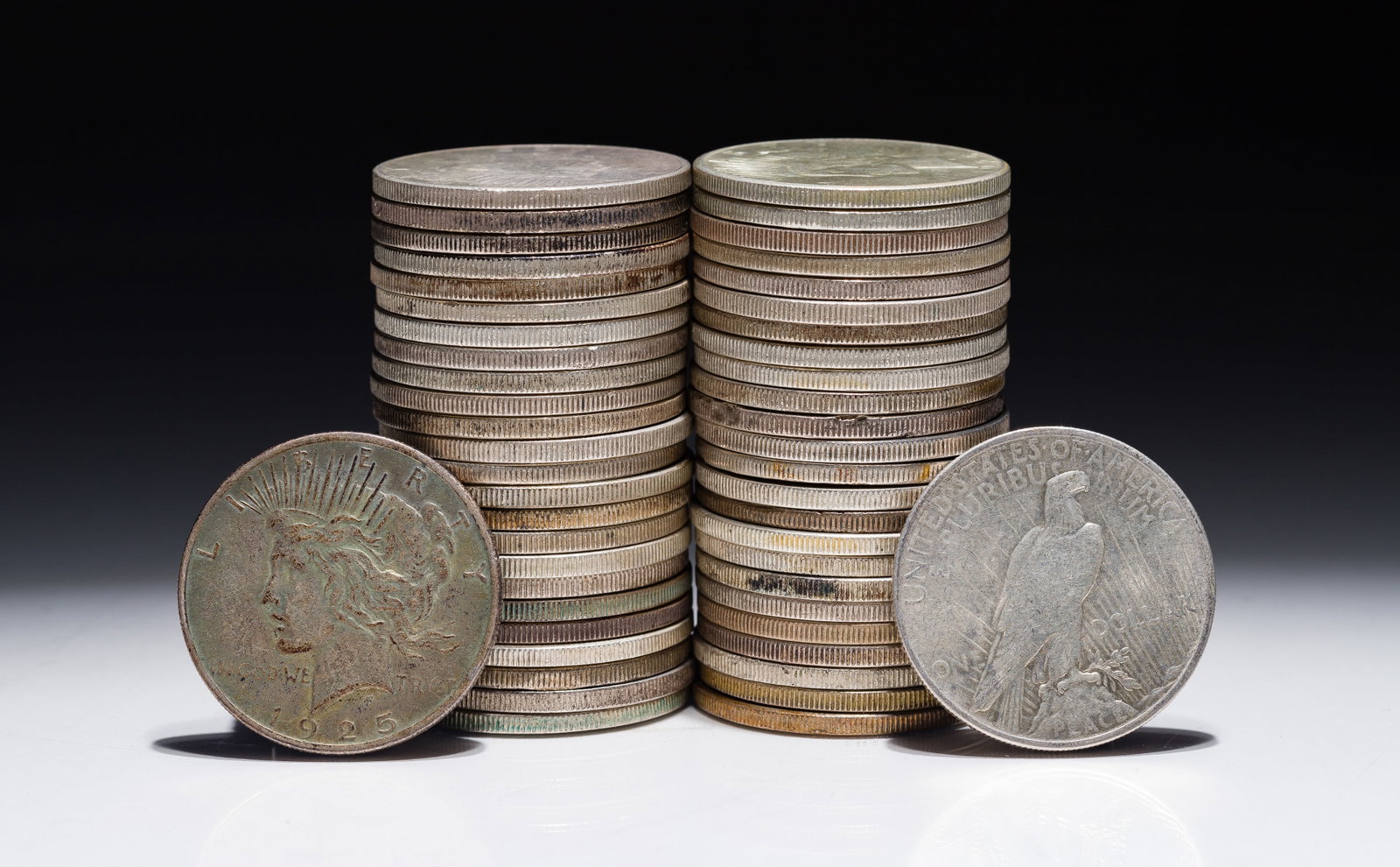 1925 Peace Dollars $1: 1925 Peace Dollars $1 (50) coins Property from: a Private Collector, Chicago (Rogers Park), Illinois Category: Dollars > Peace Dollar Estimated Sale Time: 11:00 am CST Shipping Status: Shipping Quote
