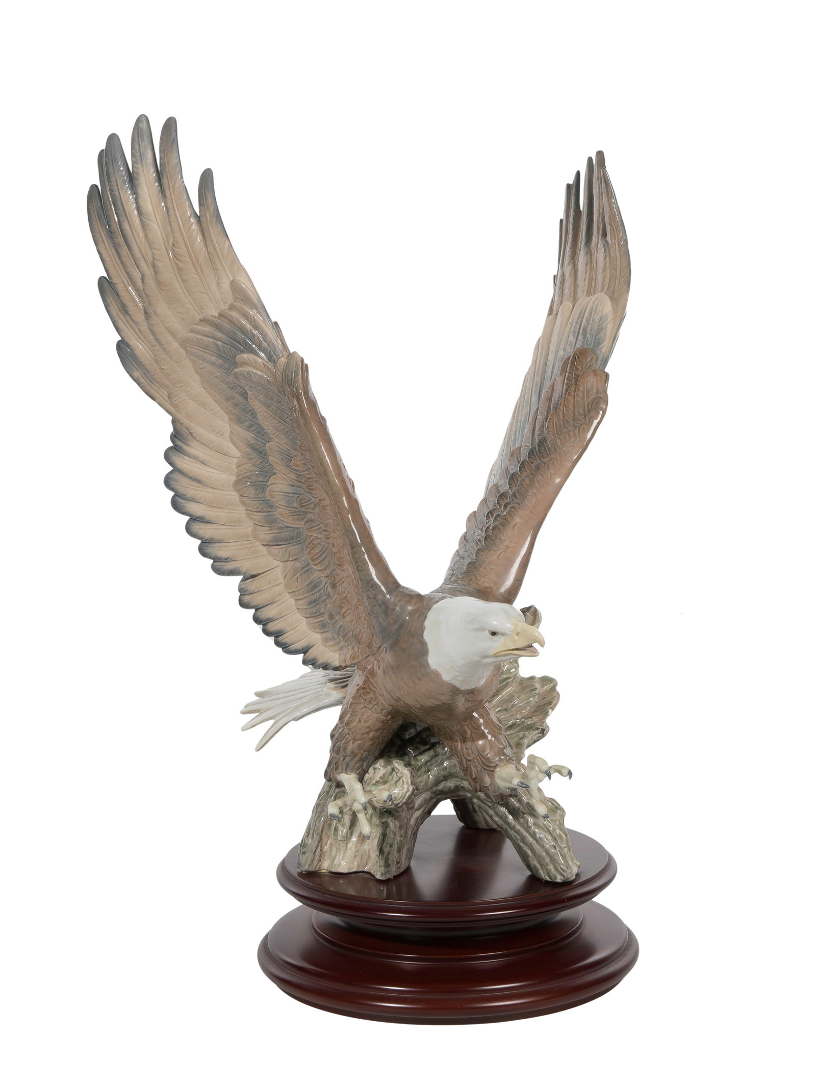 Lladro #5863 Justice Eagle Porcelain Figurine: Lladro #5863 Justice Eagle Porcelain Figurine #486/1000, modeled as an American bald eagle with wings outstretched, affixed to a wood stand having framed D. Salvador Furio and D. Esteban Ordaz