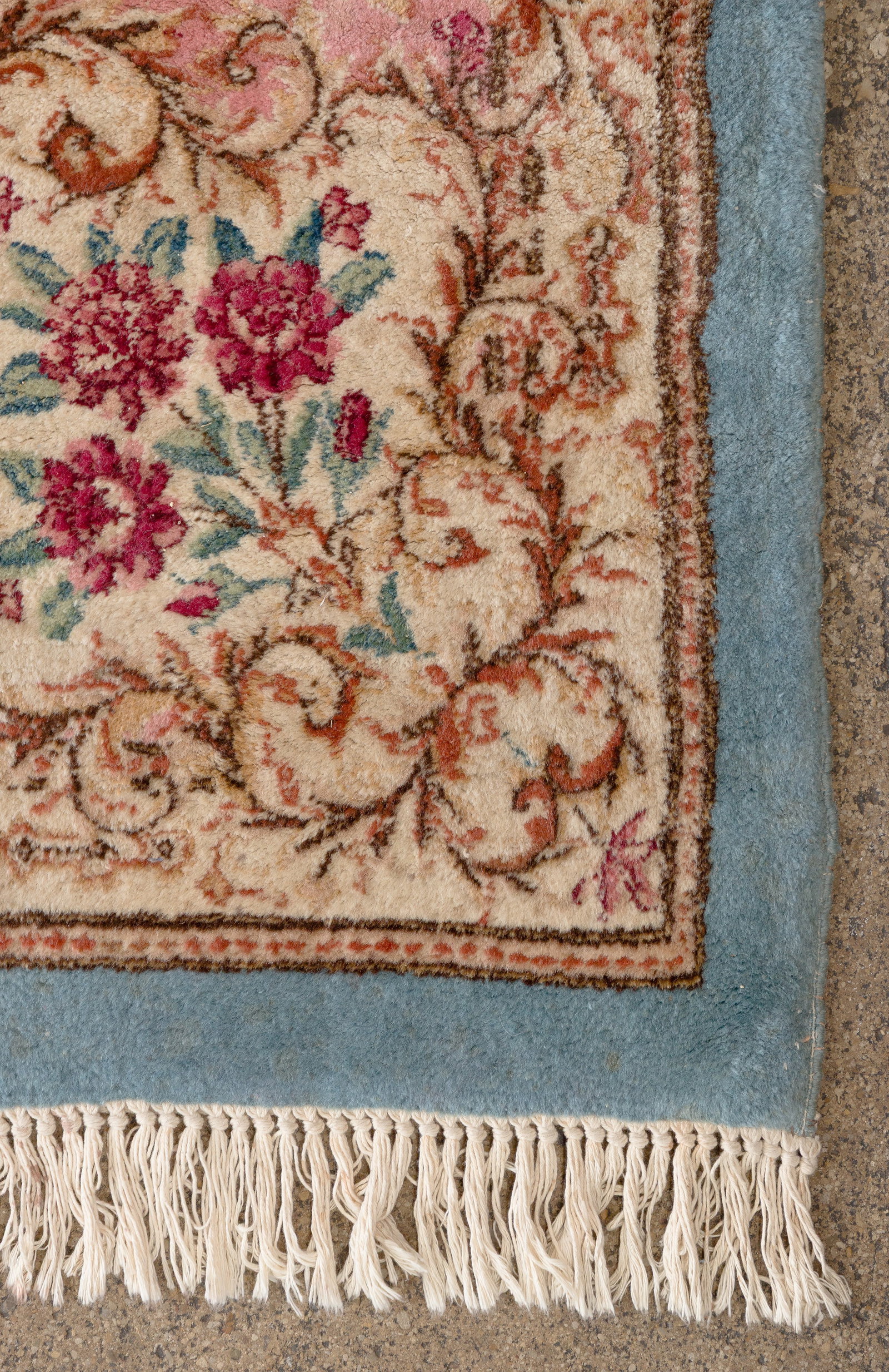 Persian Wool Rug - 4