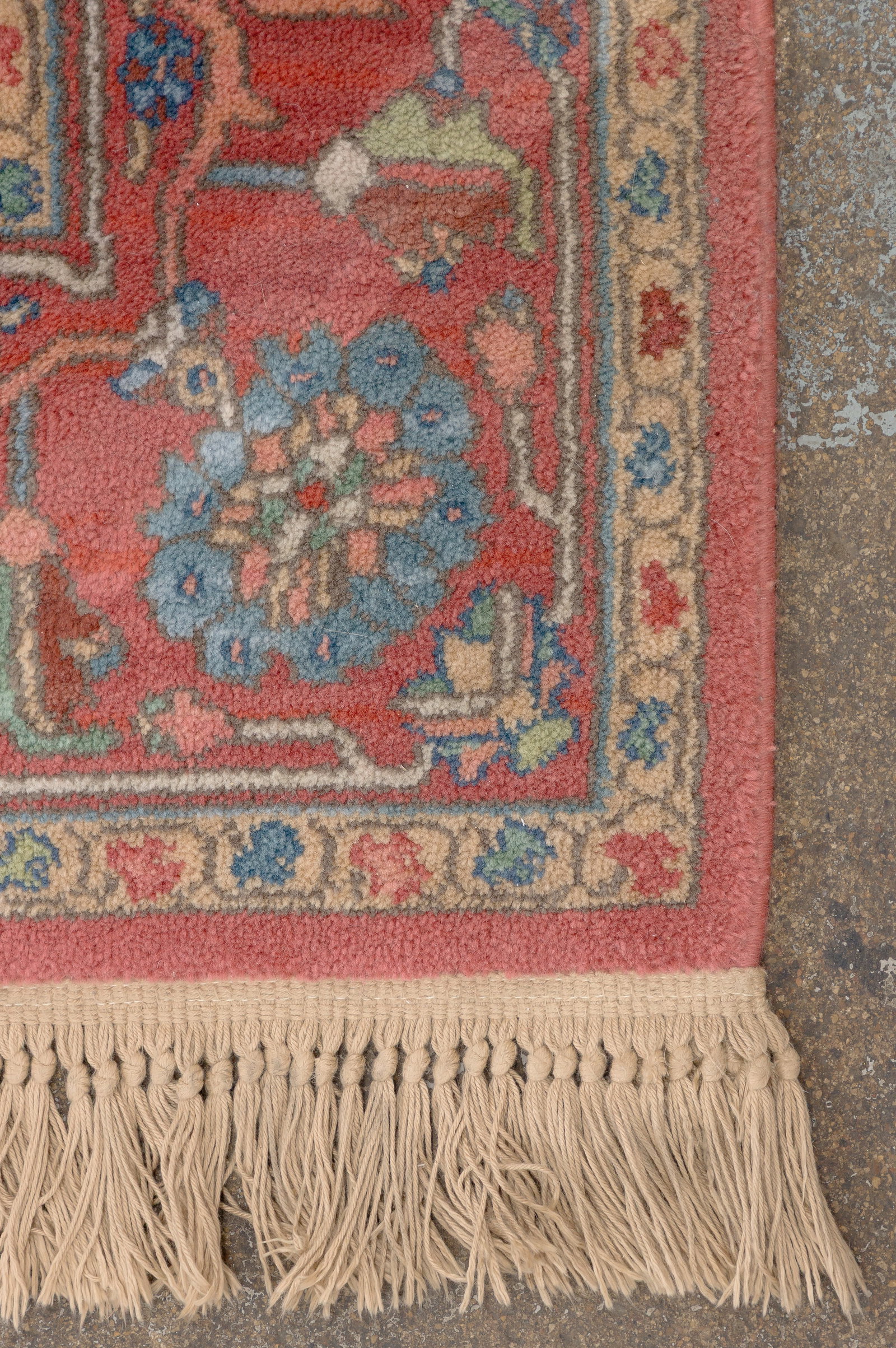 Karastan Serapi Medallion Wool Rug - 3