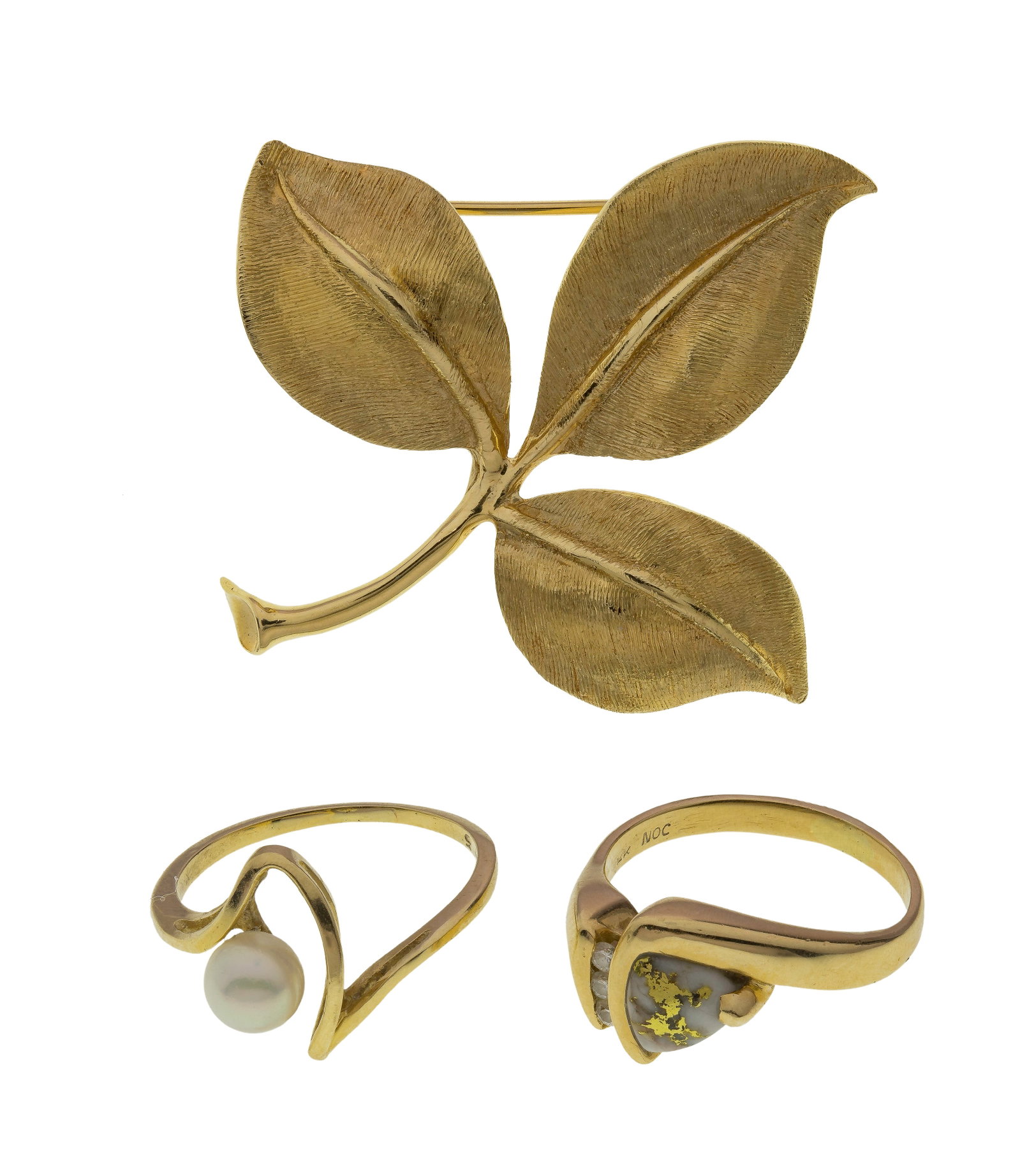 14k Yellow Gold Jewelry Assortment: 14k Yellow Gold Jewelry Assortment (3) items including a ring having white jadeite jade, gold leaf and diamond accents, a ring having an approximately 5mm white pearl and a leaf pin (all marked