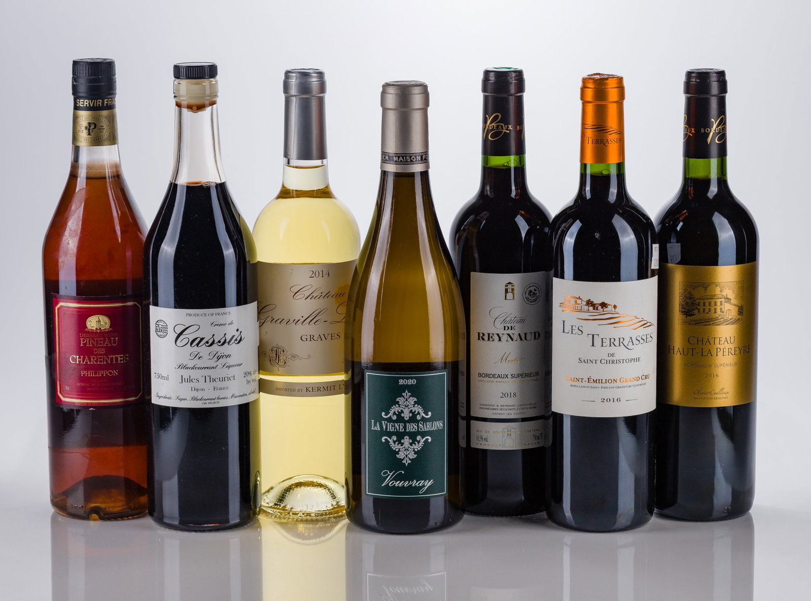 French Mixed Wines: French Mixed Wines Various wines (7x 750ml), including Cassis, Bordeaux, White Bordeaux, Merlot, labels: fully legible, intact having bin drips and minor shelf wear, capsules / corks: firm, original,