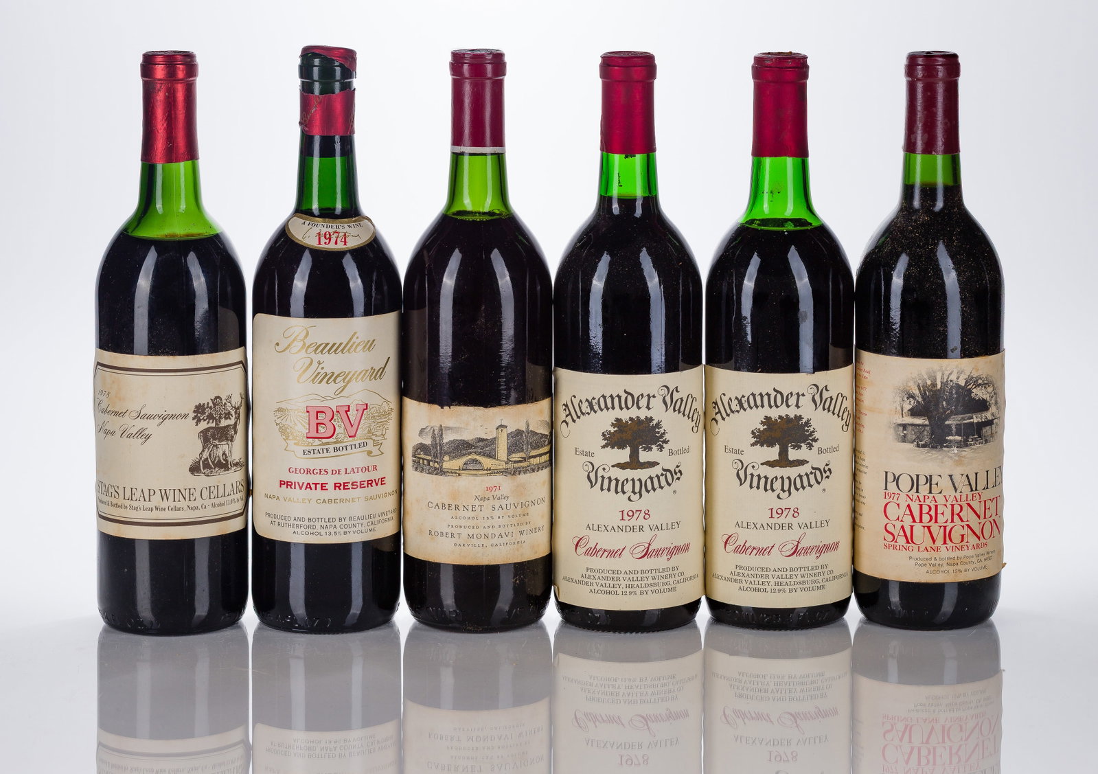 California Cabernet Sauvignon: California Cabernet Sauvignon Including 1978 Stags Leap (1x 750ml), 1971 Mondavi (1x 750ml), Alexander Valley (2x 750ml), Beaulieu (1x 750ml), Pope Valley (1x 750ml), fill: BN / TS, labels: fully legi