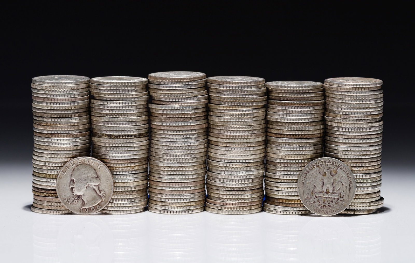 Washington Silver Quarters 25c: Washington Silver Quarters 25c (200) coins including mixed dates and mints Property from: a Private Collector, Addison, Illinois Category: Quarters > Washington Quarter Estimated Sale Time: 6:09 pm
