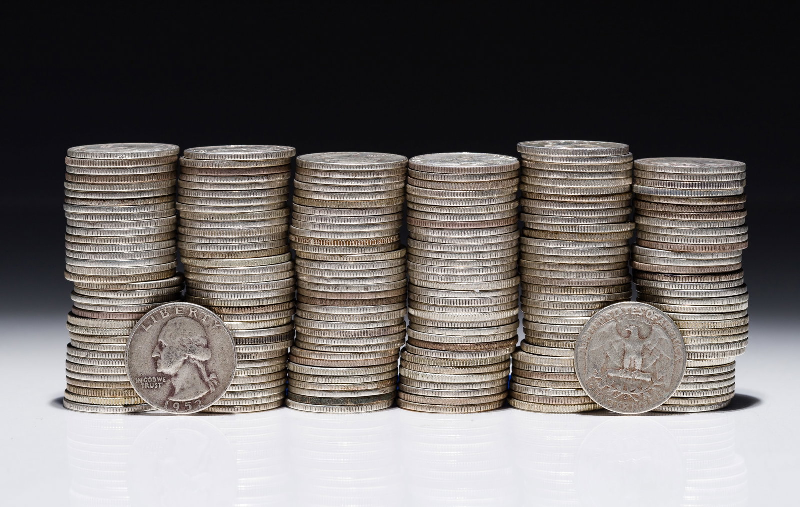 Washington Silver Quarters 25c: Washington Silver Quarters 25c (200) coins including mixed dates and mints Property from: a Private Collector, Addison, Illinois Category: Quarters > Washington Quarter Estimated Sale Time: 6:10 pm