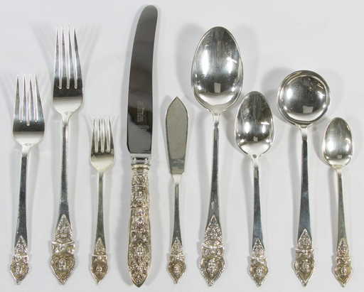 Kui Kee \'Siam\' Sterling Silver (.950) Flatware Service Kui Kee \'Siam\' Sterling Silver (.950) Flatware Service