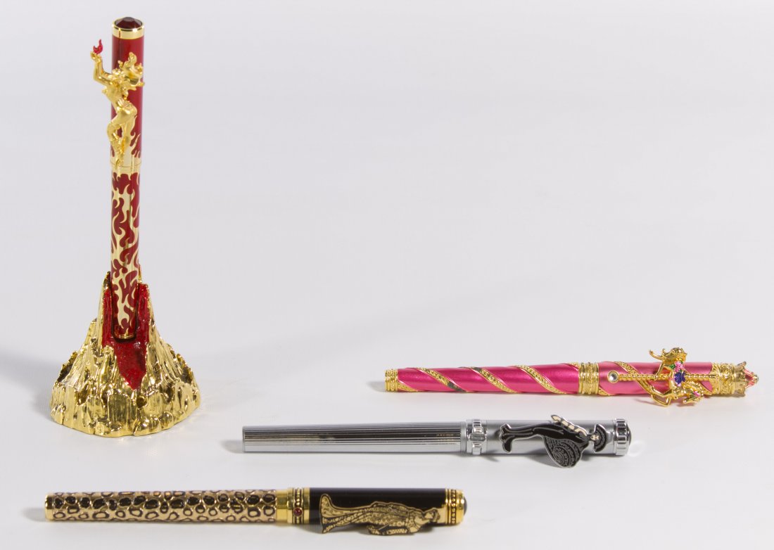 Franklin Mint Pen Assortment: Franklin Mint Pen Assortment Including four pens; two having their original boxes Length: 6.00 inches (Carousel pen) Category: Books & Ephemera > Pens Shipping Status: Leonard Auction, Inc. will direc