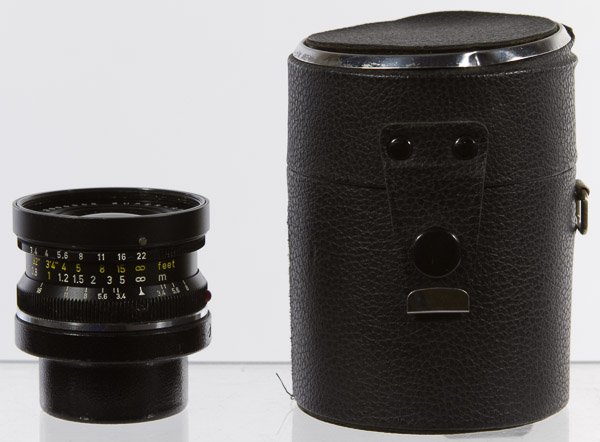 Leica Leitz Wetzlar Super-Angulon 1:3.4 21mm Lens: Leica Leitz Wetzlar Super-Angulon 1:3.4 21mm Lens Including a storage case Length: 2.25 inches Category: Cameras and Electronics > Cameras Shipping Status: Leonard Auction, Inc. will directly ship via
