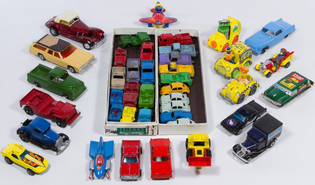 Toy Car Assortment: Toy Car Assortment Including forty 1975-1995 era Lesney Matchbox, Corgi, Tootsietoy, Mattel (non-redline) Hot Wheels and Playskool toy vehicles Length: 4.50 inches (longest) Category: Toys and Dolls >