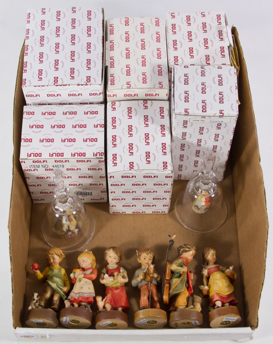 Dolfi Limited Edition Figurine Assortment: Dolfi Limited Edition Figurine Assortment Italy, six figurines including 'Paul' 208/5000, 'Angela' 97/5000, 'Nadia' 34/5000, 'Peter' 126/5000, 'Mark' 118/5000 and 'Frances' 152/5000; together with two