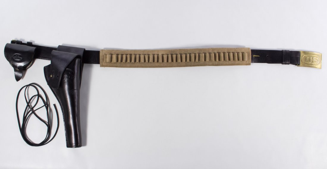 Leather Holster and Belt by El Paso Saddlery Co.: Leather Holster and Belt by El Paso Saddlery Co. Having a Colt S.A. Schofield holder Length: 42.00 inches Category: Military & Weapons > Modern Military Shipping Status: Leonard Auction, Inc. will dir