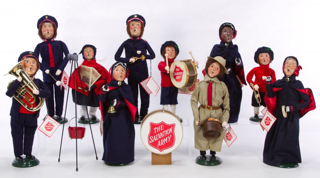 Byers Choice Salvation Army Carolers Assortment: Byers Choice Salvation Army Carolers Assortment Ten figures from 1993 to 2006 including musicians, the doughnut girl and an African American woman with Bible; together with a large drum, tuba, red ket
