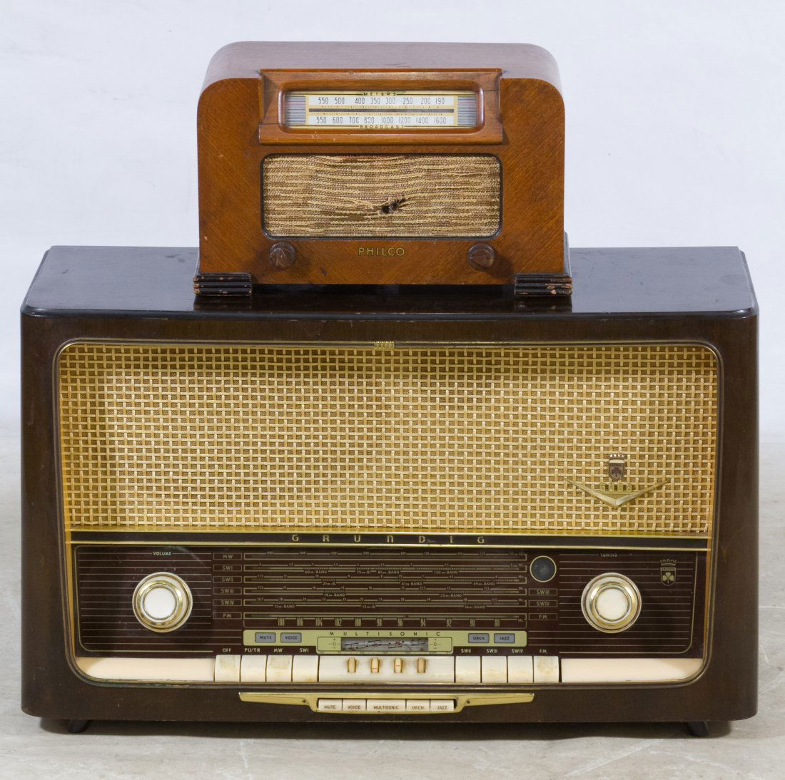 Grundig 5088 Short Wave Radio