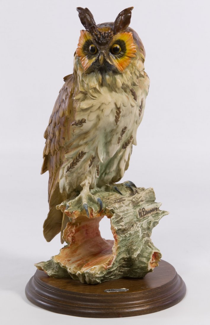 Giuseppe Armani 'Owl' Figurine: Giuseppe Armani 'Owl' Figurine Having a Capodimonte mark on the inside of the tree log Height: 12.00 inches, Depth: 6.50 inches Category: Figurines > Armani Shipping Status: Due to size, weight, value