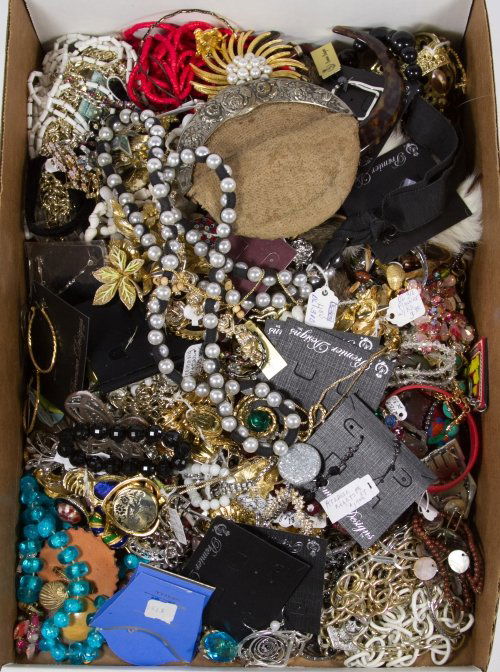 Costume Jewelry Assortment: Costume Jewelry Assortment Including necklaces, bracelets, earrings and pins with some examples from Chico and Trifari; together with a 1901 silver tone metal and cloth hand bag Length: 38.00 inches (