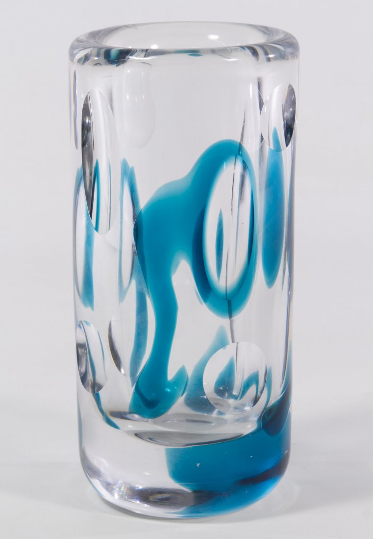Vicke Lindstrand for Kosta Boda Art Glass Vase: Vicke Lindstrand for Kosta Boda Art Glass Vase Having blue spots throughout, numbered #46693 and etched signature on the underside Height: 7.50 inches Category: Glass > Art Glass Shipping Status: Leon
