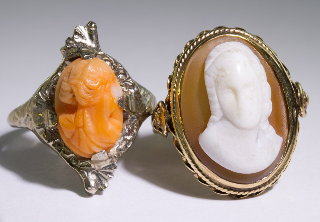 14k Gold and Cameo Rings: 14k Gold and Cameo Rings Two Rings, white gold having a carved coral cameo, yellow gold having a carved shell cameo Size: 5 & 8 Weight: 7.33 dwts. (total weight) Category: Jewelry & Timepieces > 14k G