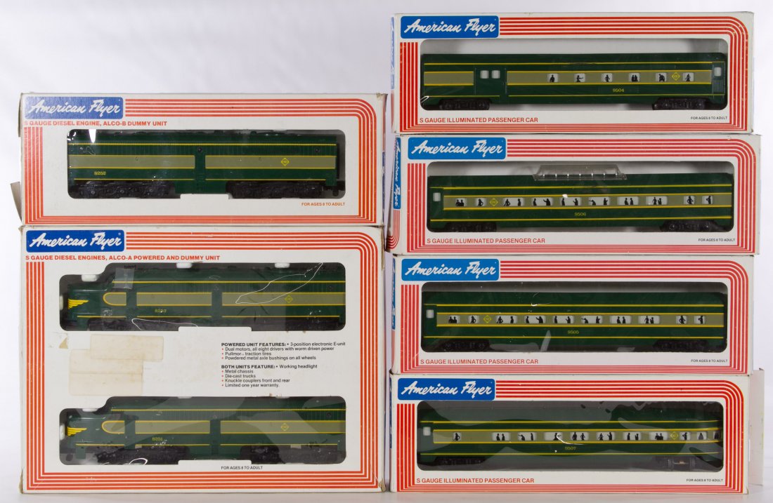 American Flyer S-Gauge 'Erie Alco' Train Set: American Flyer S-Gauge 'Erie Alco' Train Set Seven items in original boxes including Diesel Power and Dummy Unit engine set 8251, cars 8252, 9504, 9505, 9506 and 9507 Length: 12.50 inches (car) Catego
