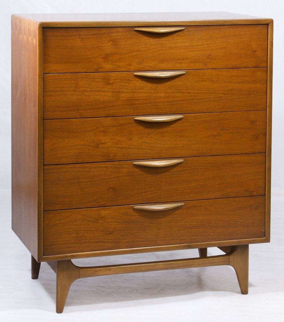 Mid-Century Modern Mahogany Chest of Drawers by Lane: Mid-Century Modern Mahogany Chest of Drawers by Lane Having five large drawers Height: 42.00 inches, Width: 36.00 inches, Depth: 19.00 inches Category: Furniture > Mid-Century Modern Shipping Status: