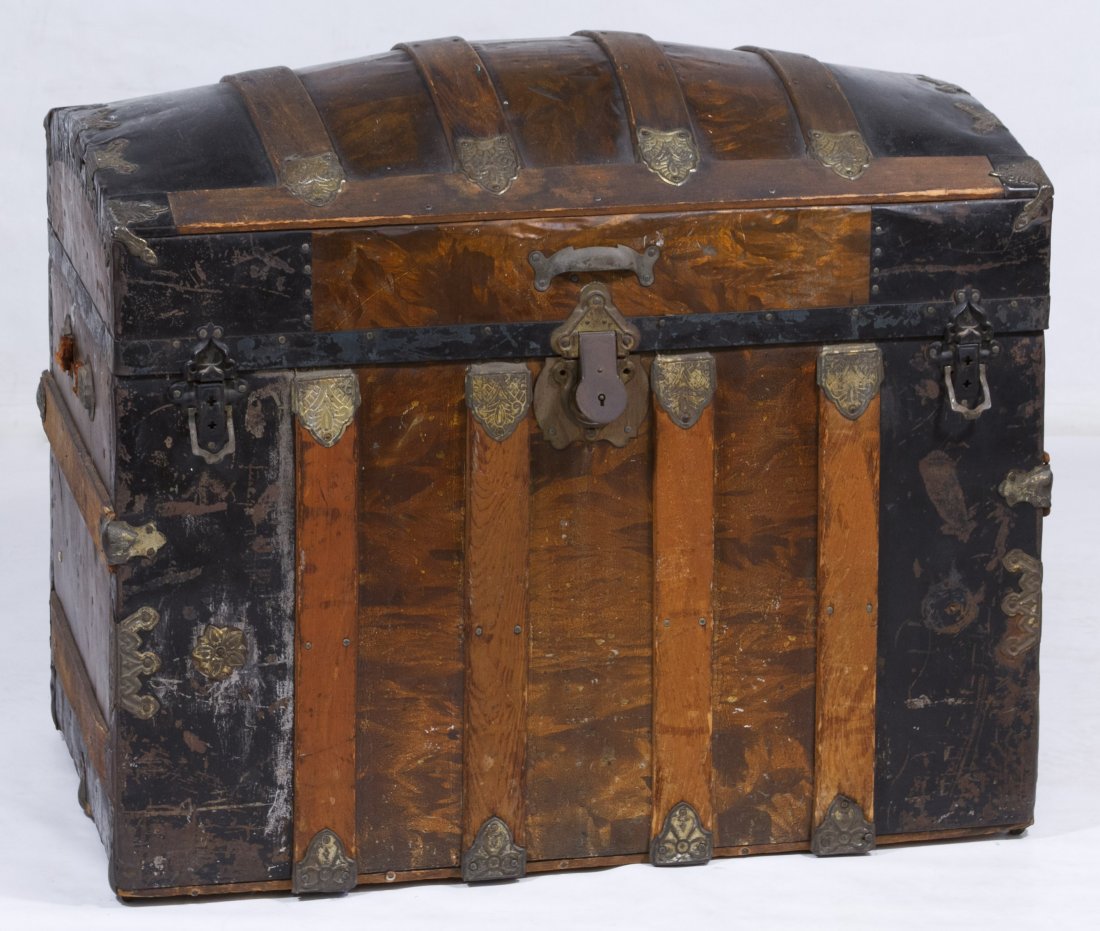 Metal and Wood Hump Back Trunk: Metal and Wood Hump Back Trunk Having interior compartments Height: 29.00 inches, Width: 32.00 inches, Depth: 20.00 inches Category: Furniture > American Shipping Status: Due to size, weight, value or