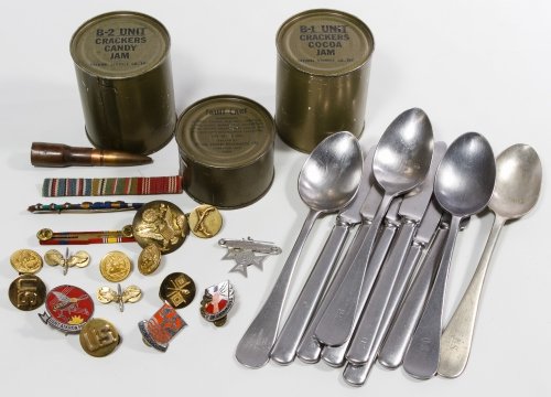 Korean War Era Military Assortment: Korean War Era Military Assortment Including canned rations, flatware and assorted medals and bars Length: 8.50 inches (spoon) Category: Military & Weapons > Korean War Shipping Status: Due to size, w