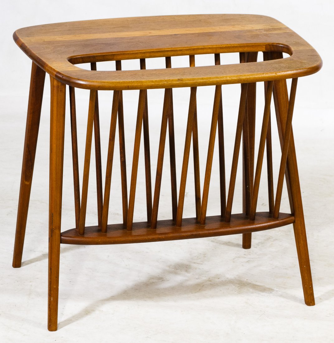 Mid-Century Modern Teak Magazine Rack (attributed to): Mid-Century Modern Teak Magazine Rack (attributed to) Arthur Umanoff c.1970, unmarked, flat top with magazine rack on the side Height: 20.50 inches, Length: 22.00 inches, Width: 16.00 inches Category: