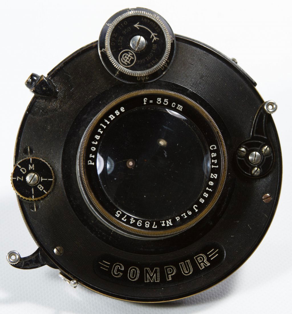 Carl Zeiss Jena Protarlinse 35cm Lens: Carl Zeiss Jena Protarlinse 35cm Lens Nr.789475, having a Compur body and Carl Zeiss Jena Protarlinse VII 29cm Nr.874362 lens Width: 3.50 inches Category: Cameras & Electronics > Cameras Tax Status: S