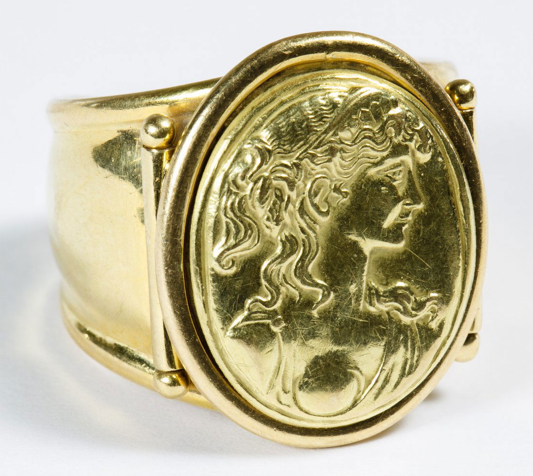 18k Gold and Embossed Cameo Ring