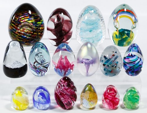 Egg Shaped Paperweight Assortment: Egg Shaped Paperweight Assortment Sixteen items including artist signed paperweights and Blarney Glass Collectible eggs Height: 4.00 inches Category: Glass > Paperweights Shipping Status: Leonard Auct