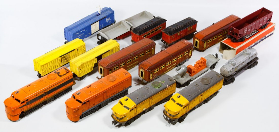Lionel and American Flyer Toy Train Car Assortment: Lionel and American Flyer Toy Train Car Assortment Including Lionel engines #202 and engines #2023, Lionel train car #6456, two Pullman #618 cars and two American Flyer tin lithograph cars Length: 10.