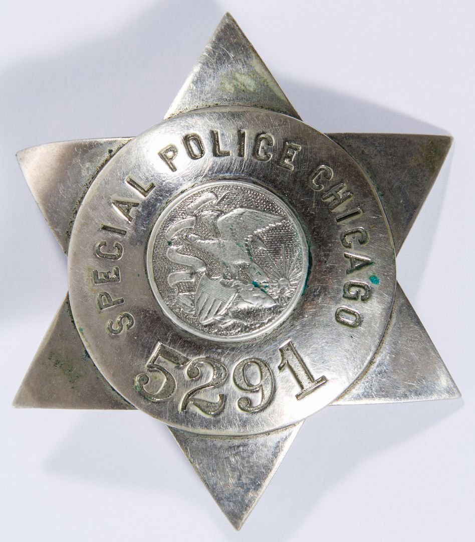 Vintage Chicago Special Police Badge: Vintage Chicago Special Police Badge 'Pie Plate' style 6-point star with center Illinois seal and numbered 5291 Height: 3.00 inches, Width: 2.75 inches Category: Collectibles > Police & Fire Shipping