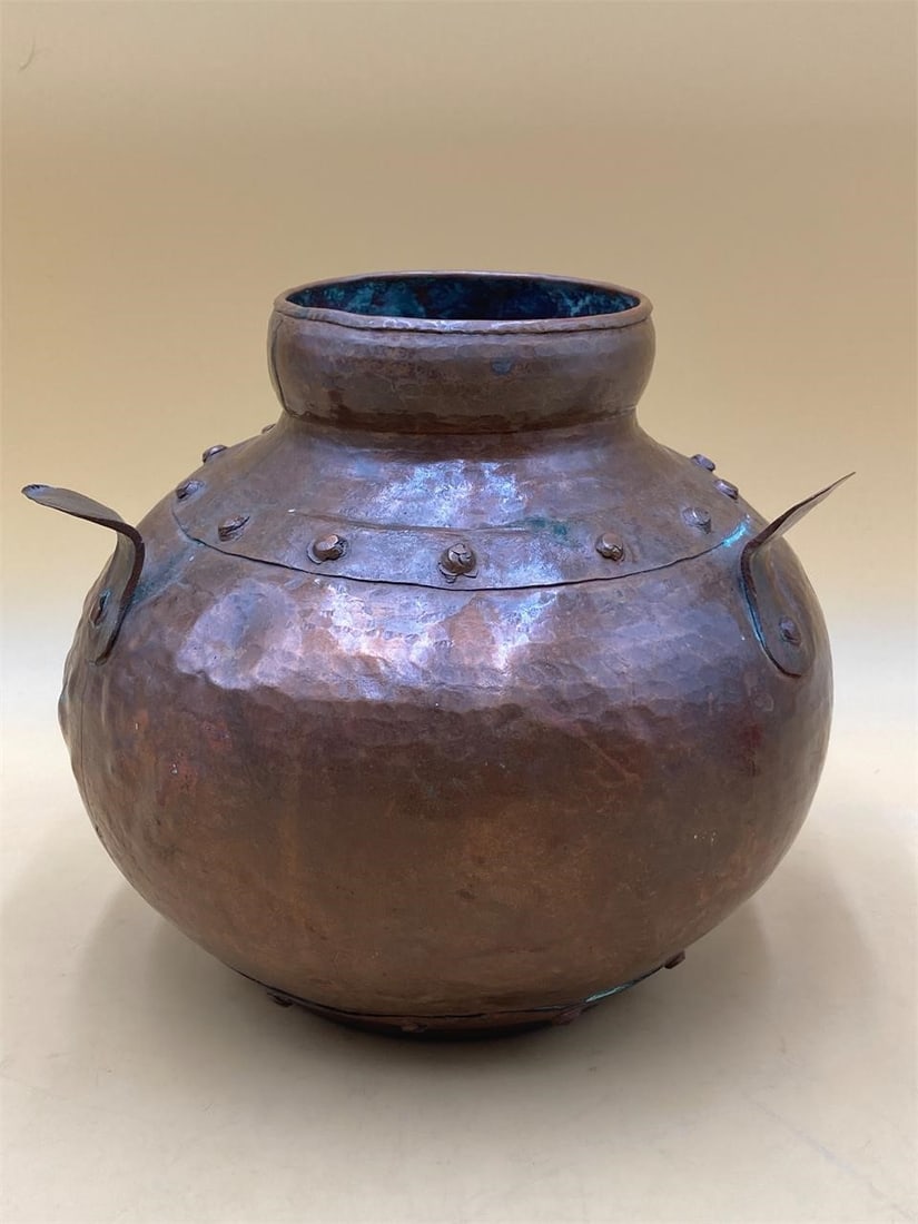 Antique Arts & Crafts Hammered Copper Lamp Base (1 of 9)