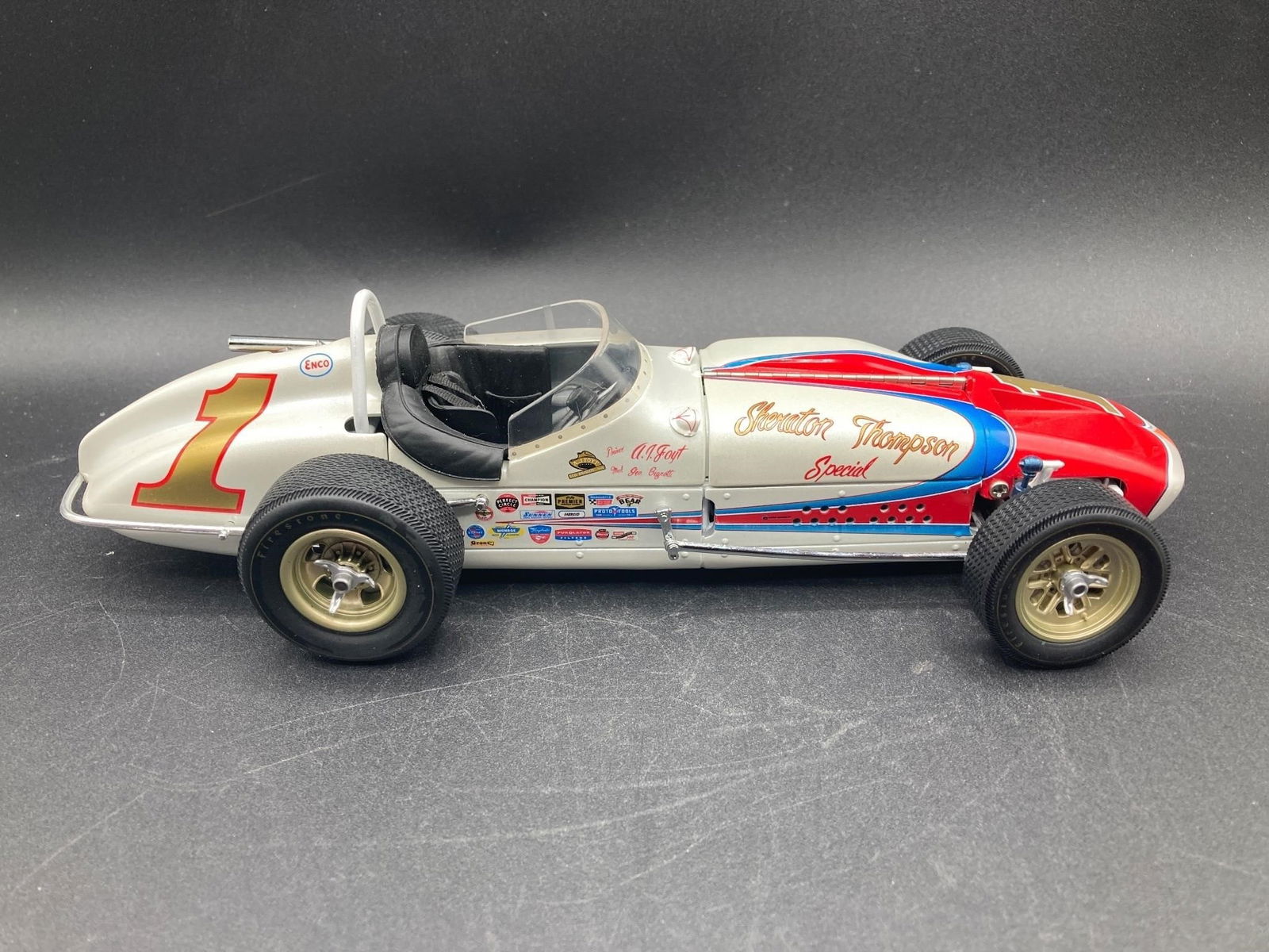Carousel 1:18 1964 AJ Foyt Watson Roadster (1 of 11)