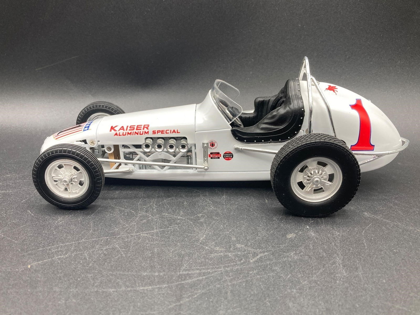 GMP 1/18 Roger Ward Indy Car Die Cast (1 of 10)