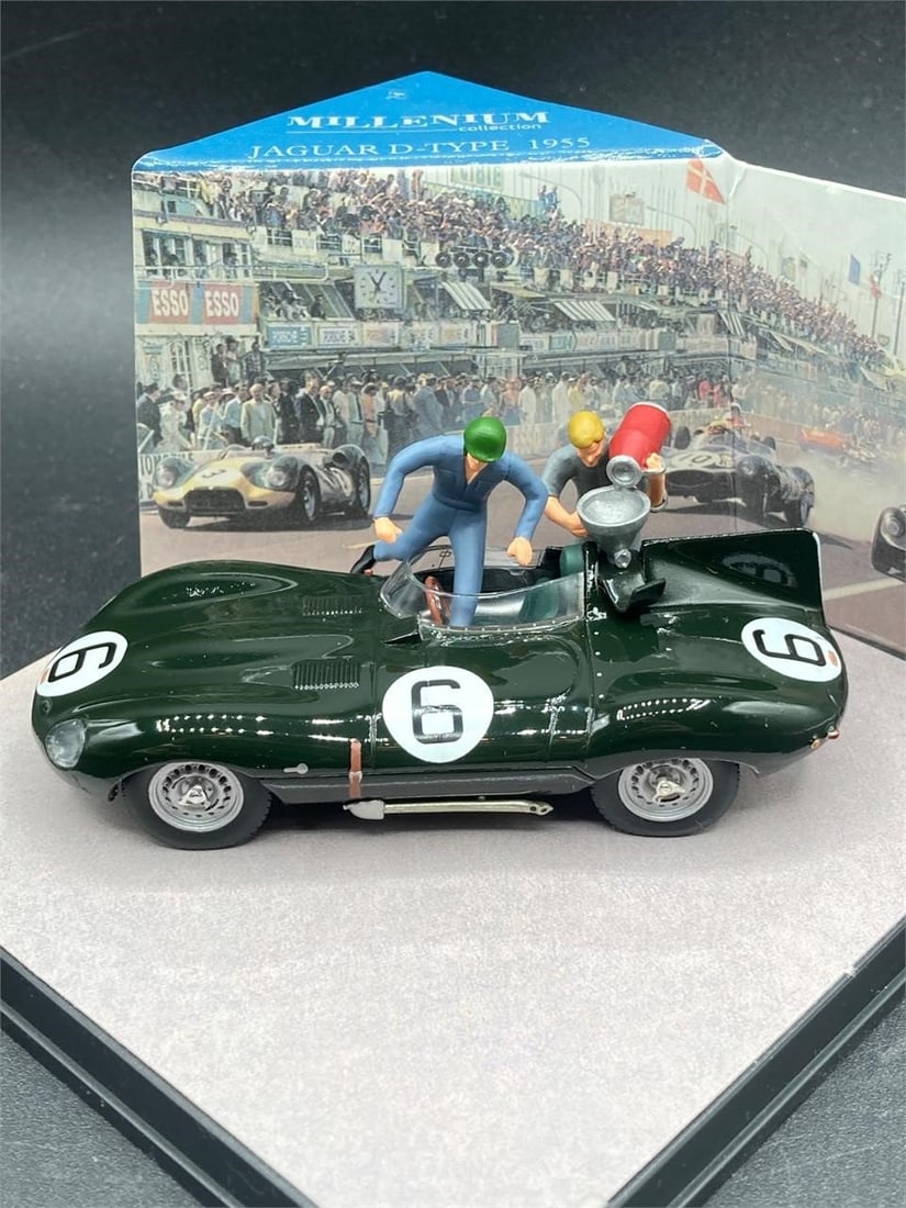 Vitesse 1:43 1955 Jaguar Type-D Die Cast (1 of 9)