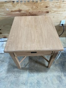 Lexington Furniture Co. Light Wood End Table