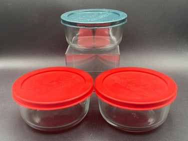 Pyrex Covered 2 Cup Glass Bowl Set