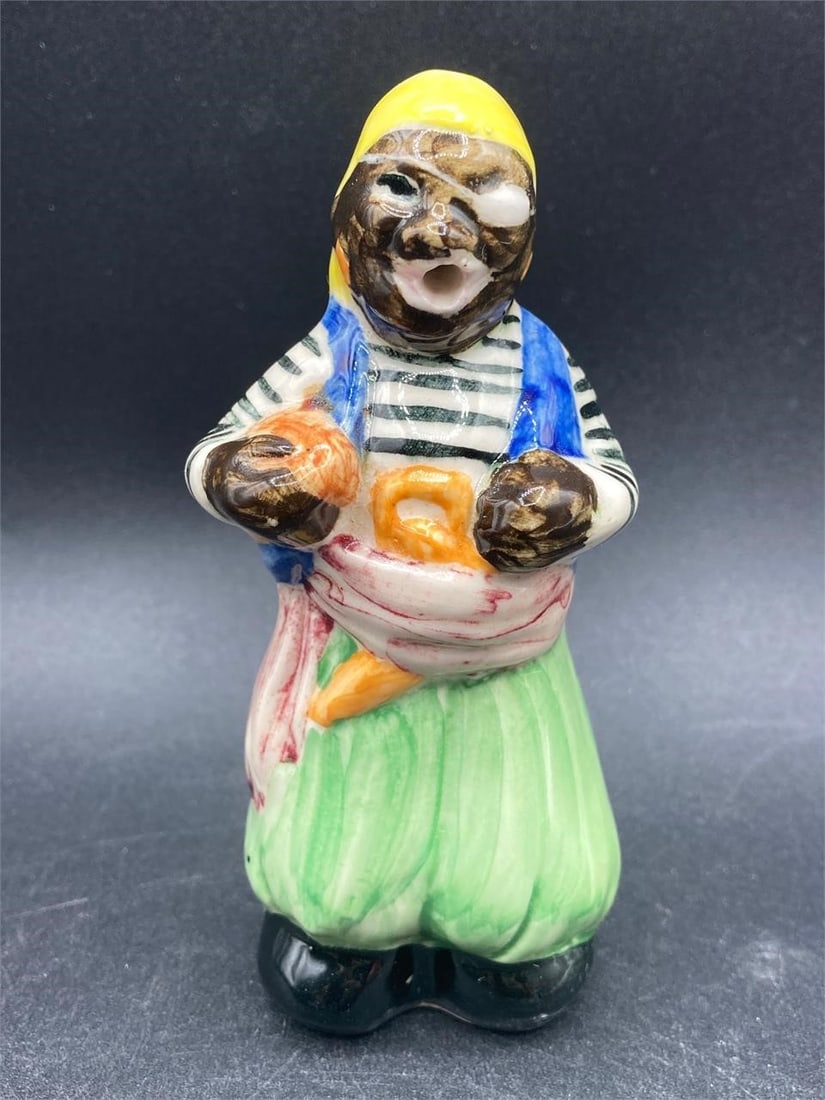 Vintage Black Americana Ceramic Pie Vent (1 of 6)