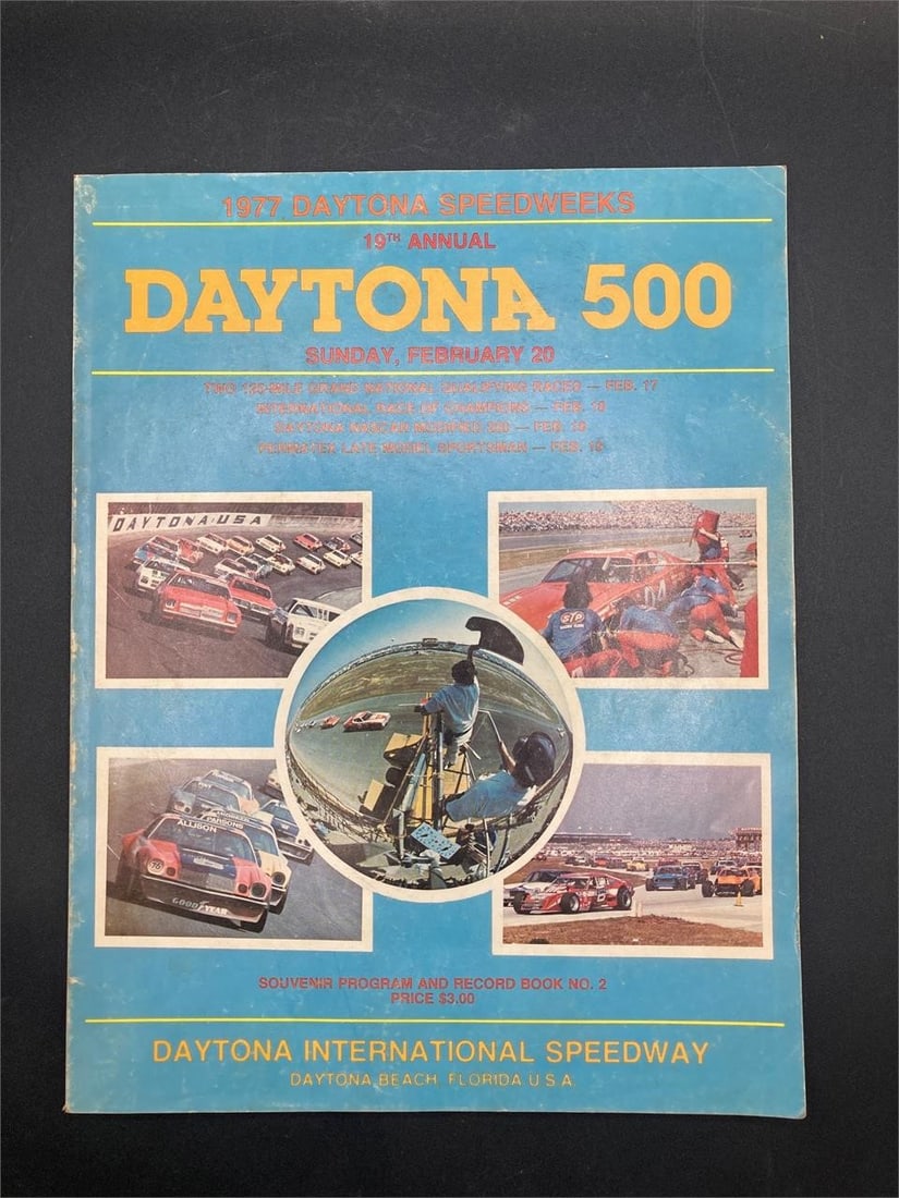 Vintage 1977 Daytona 500 Program (1 of 5)