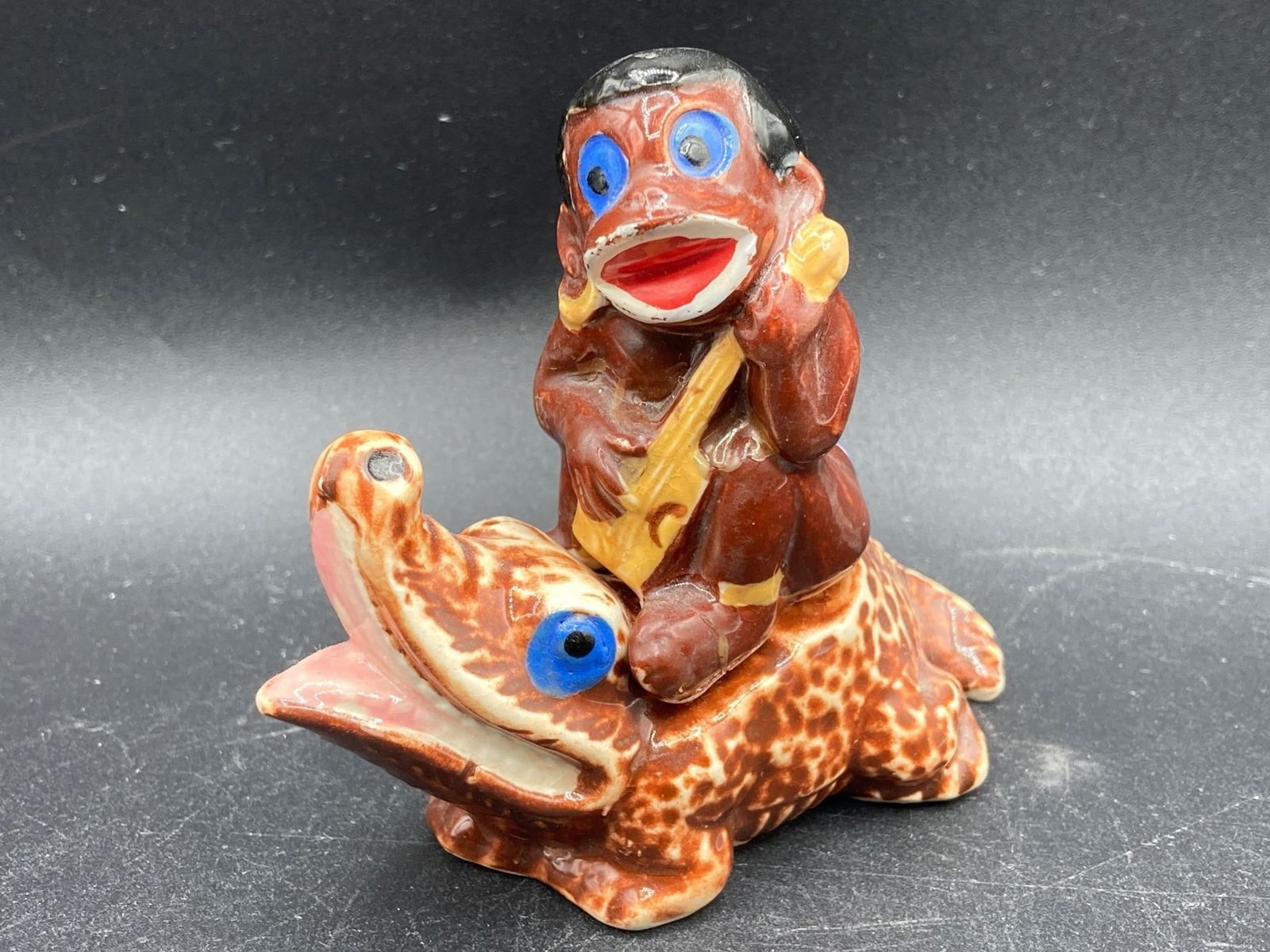 Antique Black Americana Salt & Pepper Shaker (1 of 7)